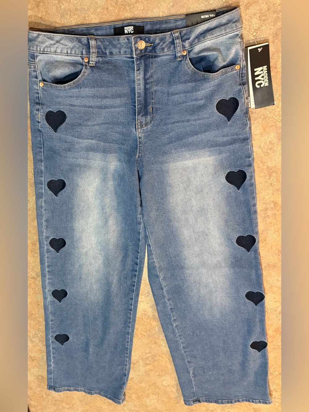 Women’s Madden NYC  Heart-Accent Jeans. NWT. Size 10